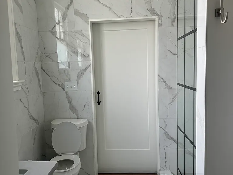 4417 Constance St #B2 — Photo 3