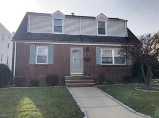 37 Lindsley Pl, East Orange, NJ 07018