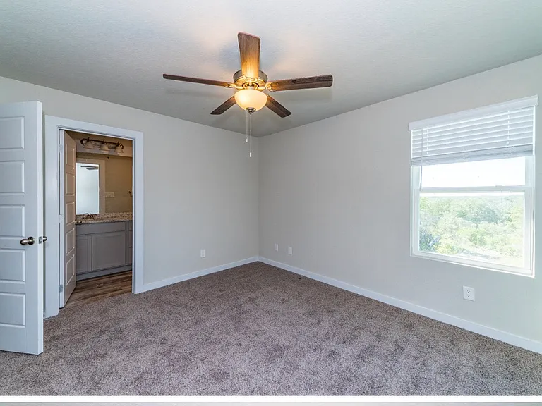 803 Abigail Aly — Photo 11