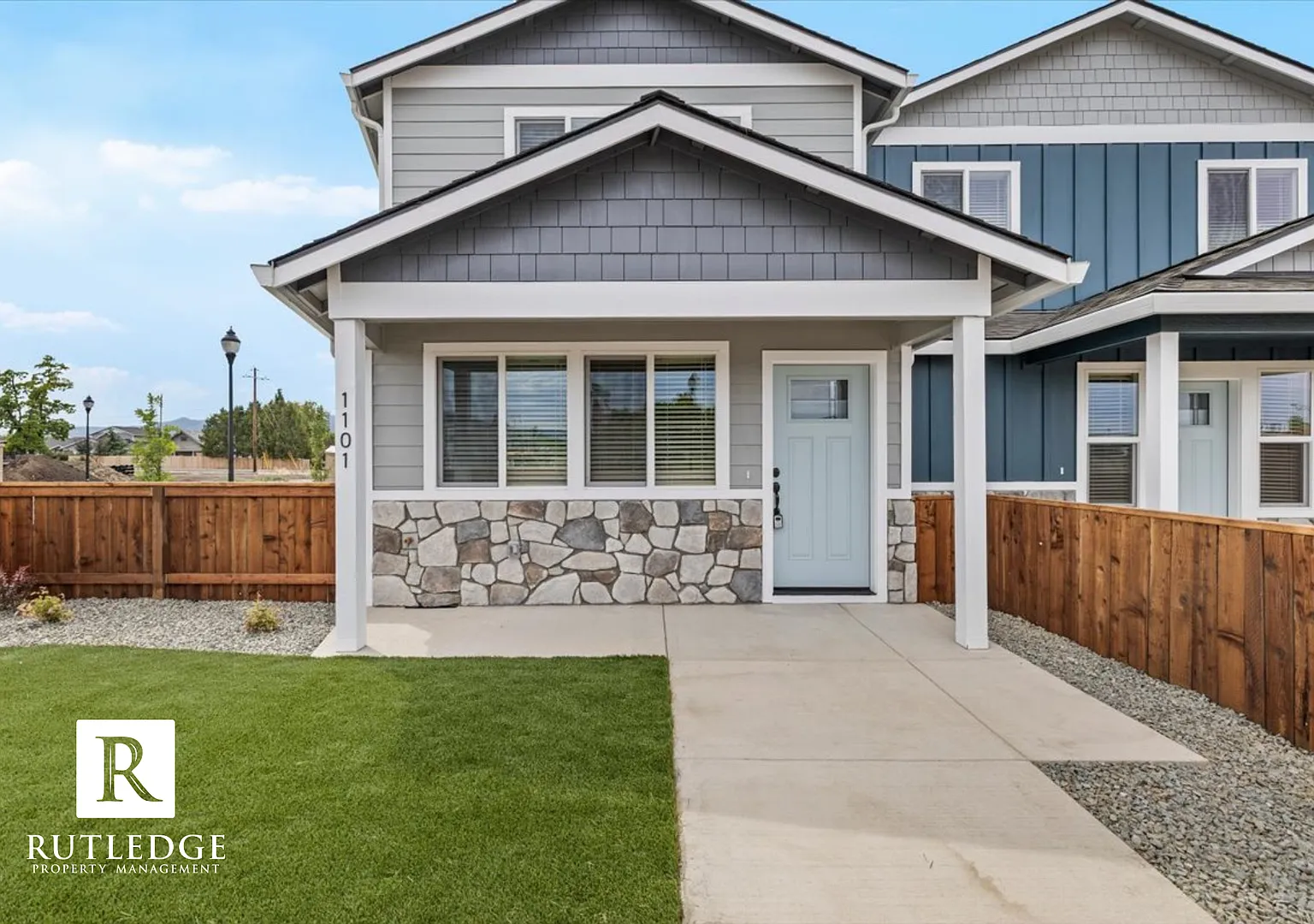 Brand New Willow Bend Estates in Snyder Creek - Central Point — Photo 1