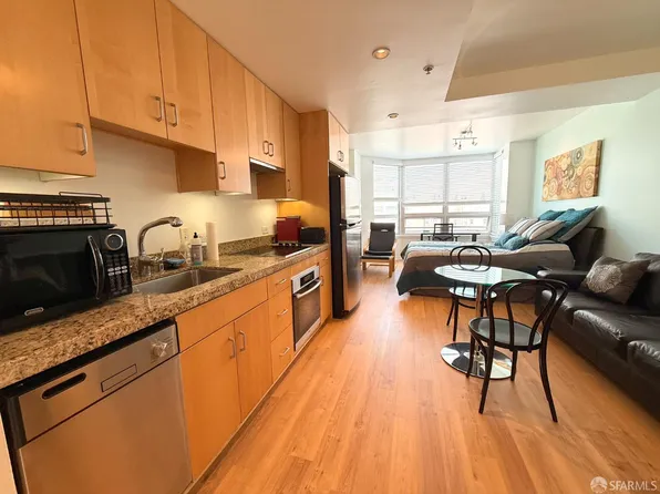 750 Van Ness Ave Unit 702, San Francisco, CA 94115