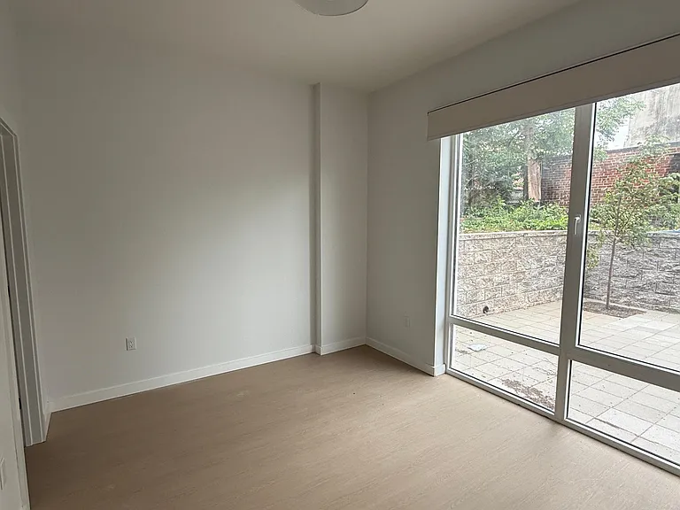 74 Webster St #2A — Photo 6