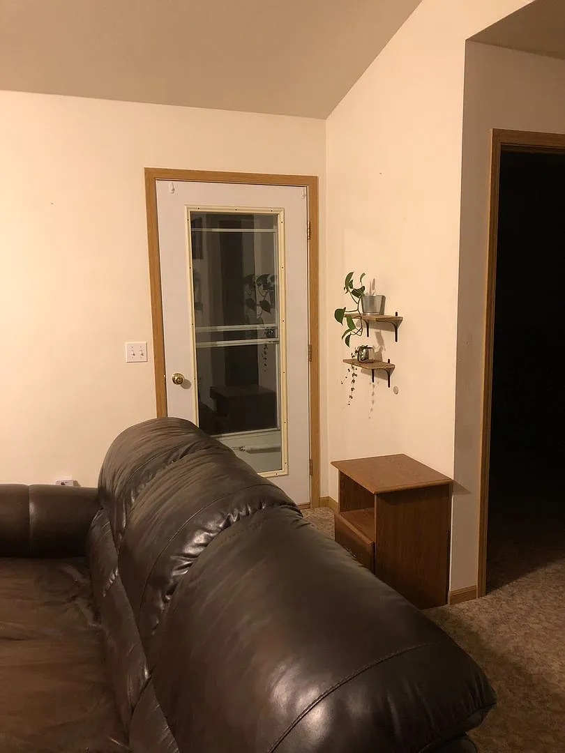 Wide Open Spaces - 3 Bedroom 2 Bathroom House in Gallatin Gateway — Photo 2