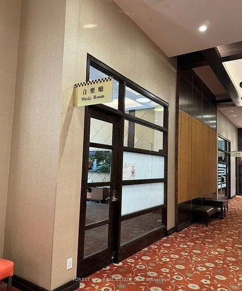 1 Sun Yat Sen Ave #2276 — Photo 32