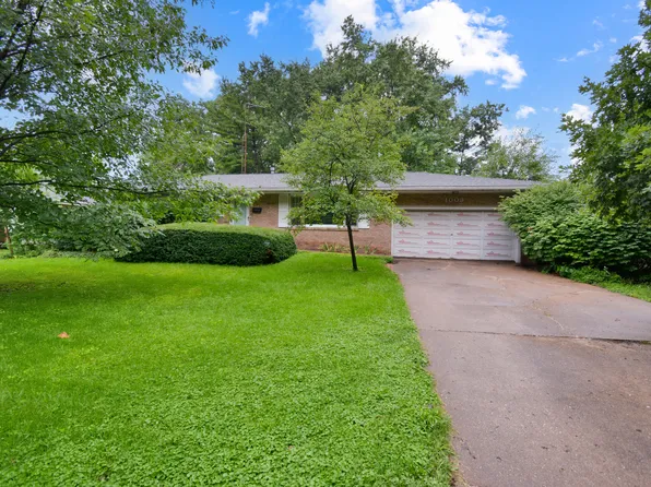 1003 N Maple St, Normal, IL 61761