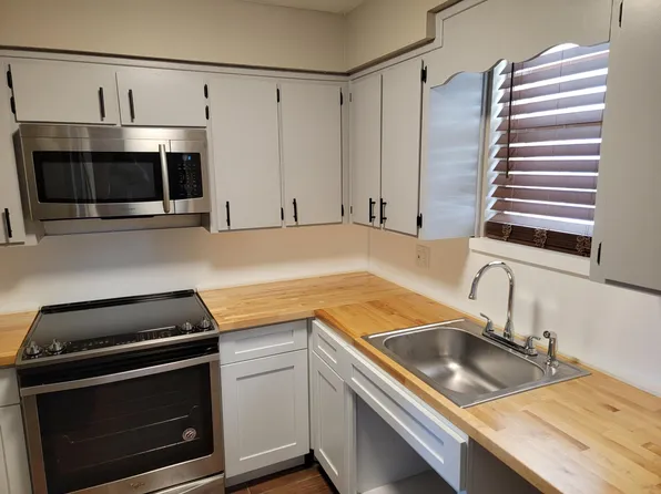 7341 El Ocho Rd APT 2, Jacksonville, FL 32216