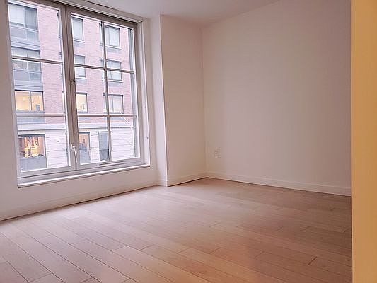3rd image of 535 W 43rd St #5L
