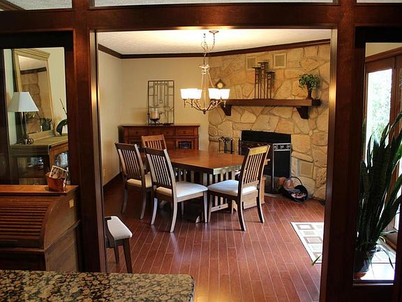 4th image of 7795 Seddon Dr