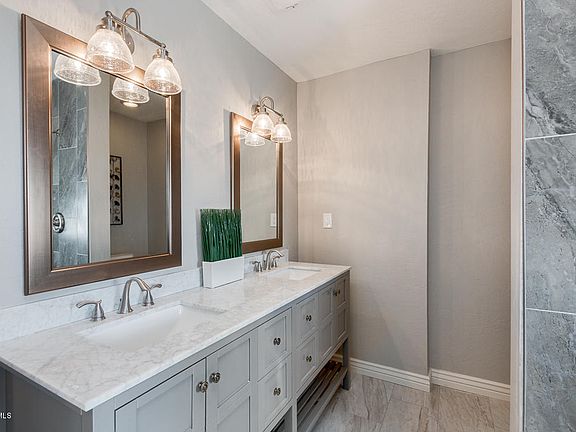 5th image of 5511 E Seven Palms Dr