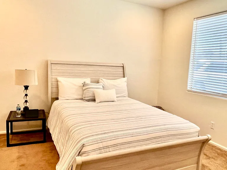 17572 W Andora St — Photo 13
