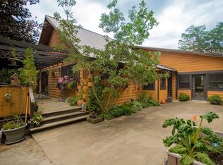 638 Davis Memorial Rd, Peebles, OH 45660