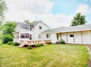 70 Lovely Ave, Baltic, SD 57003