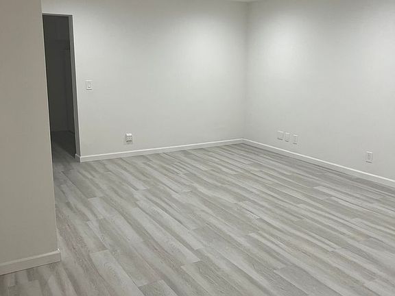 5th image of 2200-2304 Morley St #2240-6A