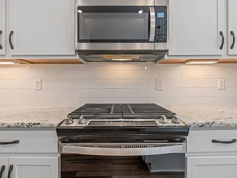 1631 Glacier Dr — Photo 31