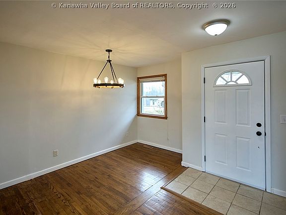 4th image of 800 Scenic Dr