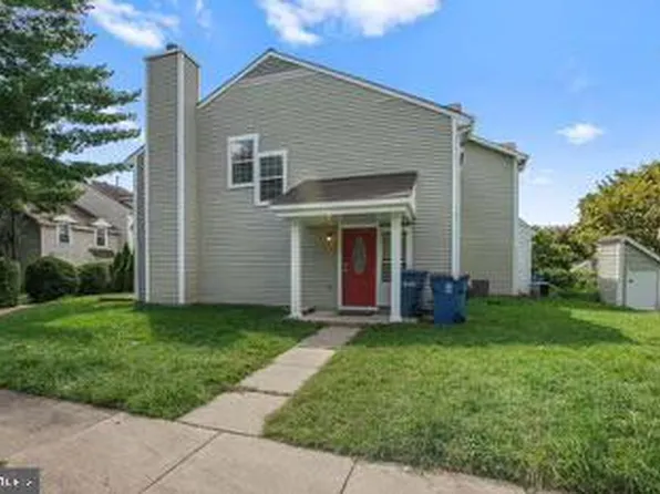 14350 Gringsby Ct, Centreville, VA 20120