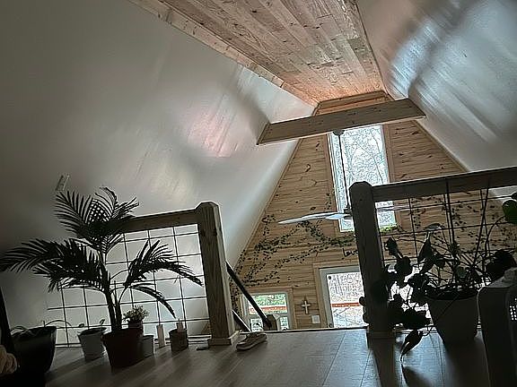 5th image of 802 Livingston Boatdock Rd