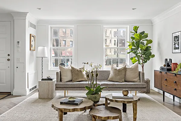 Sold by Compass | media 2