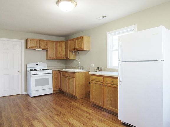 5th image of 503 Beechwood Dr