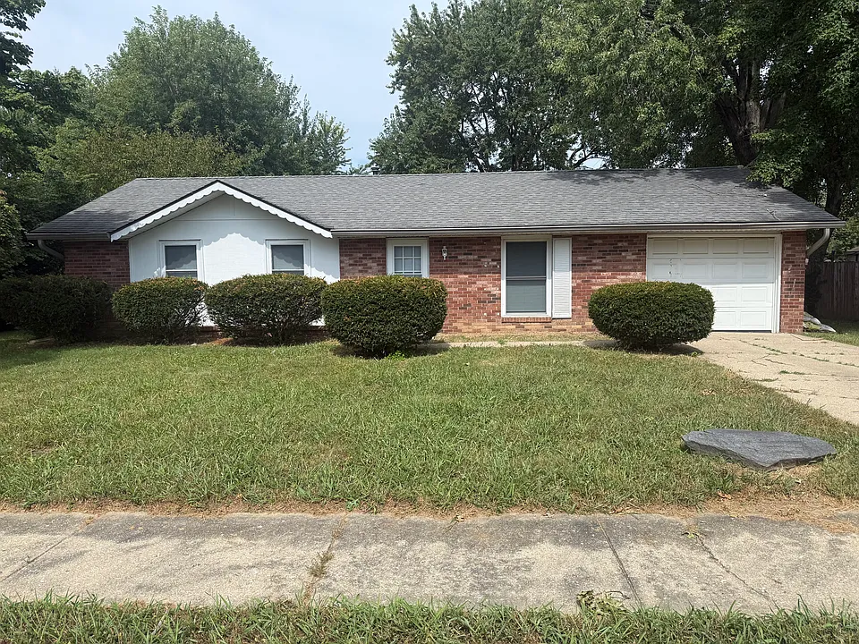 7744 Cedarbrook Dr
