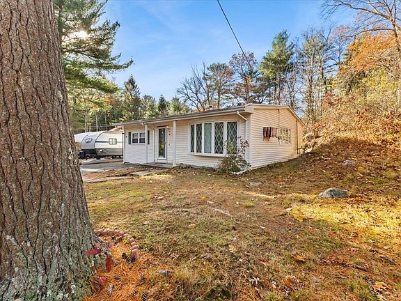 4th image of 98 Glen Echo Blvd