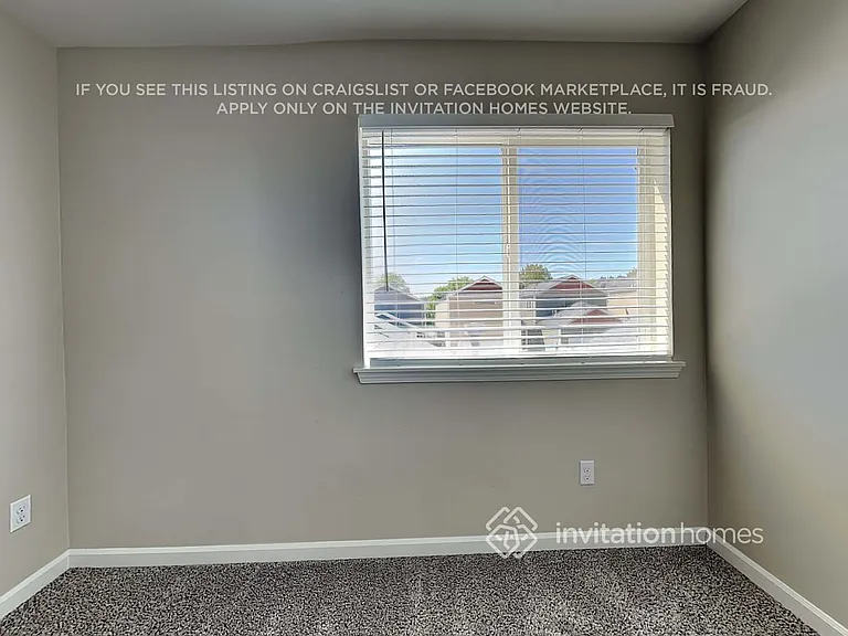 7629 Columbia Way NE — Photo 12