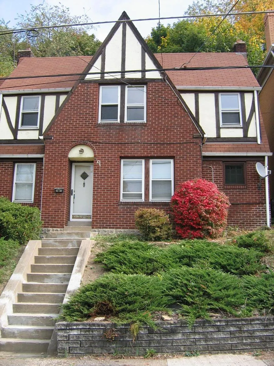 Street View - 2023 Dartmore St