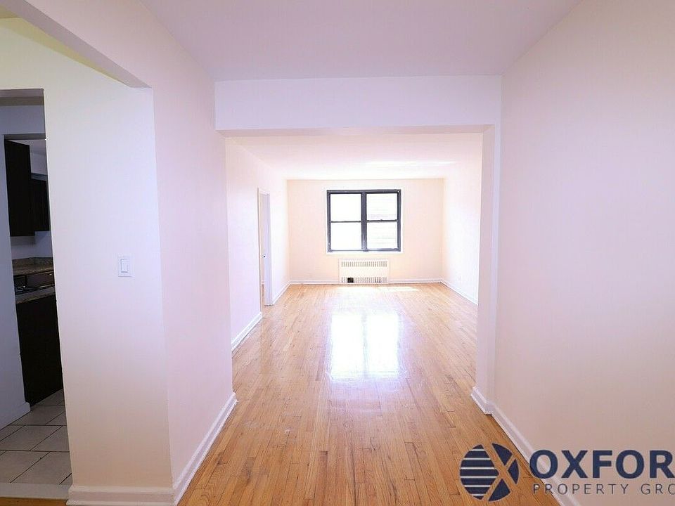 1st image of 3415 Parsons Blvd APT 6O