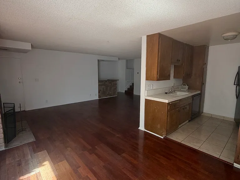 10877 Palms Blvd #2 — Photo 3