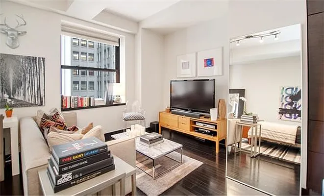 Rented by Platinvm Property Group New York | media 2