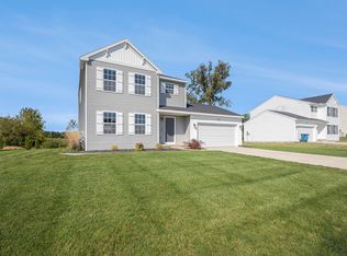 10559 Richfield Ln, Allendale, MI 49401