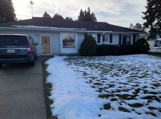 4055 Yankee Rd, Saint Clair, MI 48079