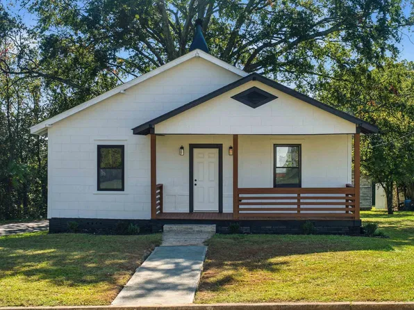 2 3rd St, Inman, SC 29349