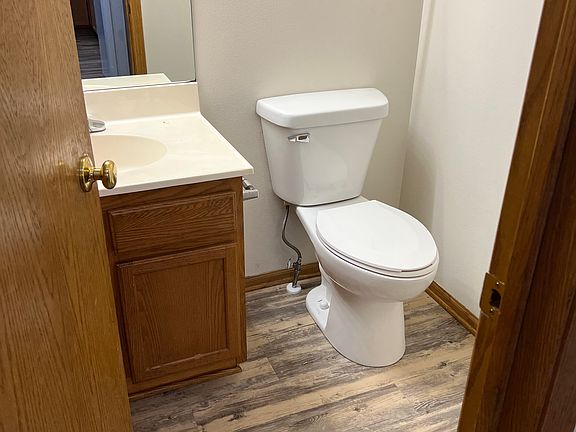 3rd image of 3002 SE Grant St #3002