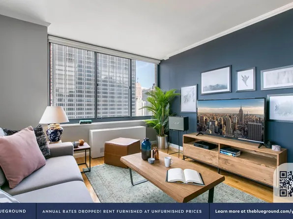 235 West 48th Street image 3 of 22