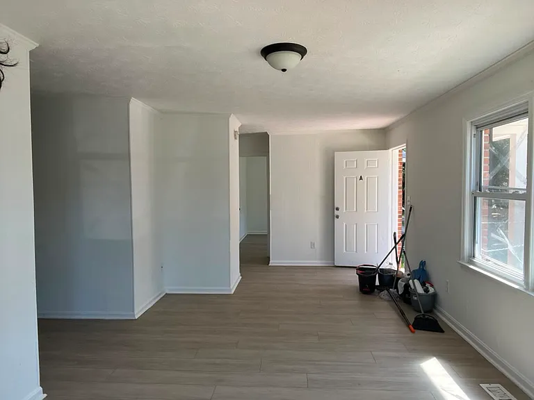 610 37th Ave N #A — Photo 10