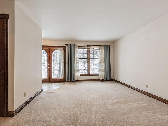 4th image of 4431 Canterbury Ln