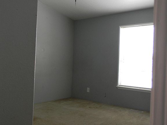 3rd image of 700 Sierra St #25