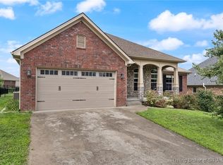 3014 Golden Eagle Rdg, Jeffersonville, IN 47130