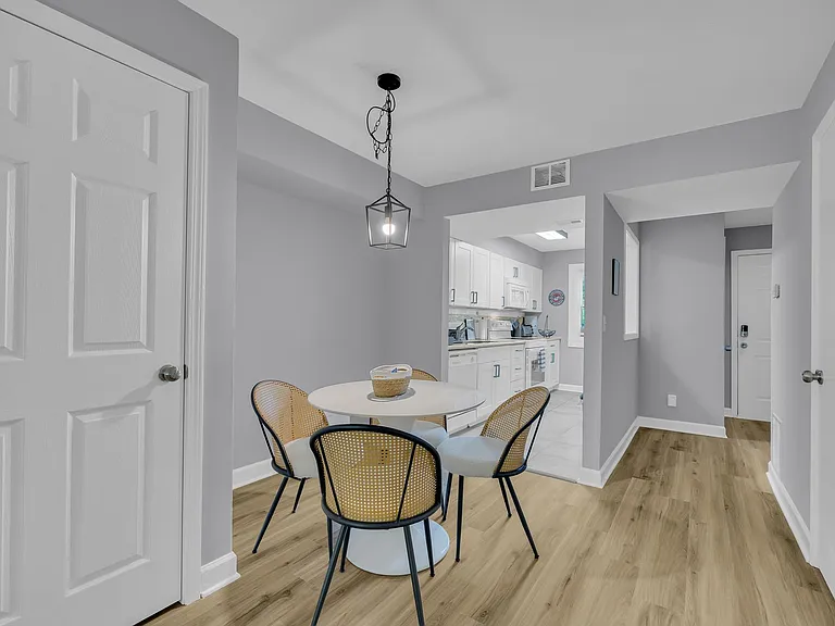 290 Appleby Dr #268 — Photo 35