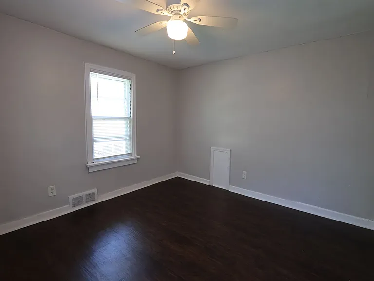 418 N Dade Ave — Photo 14