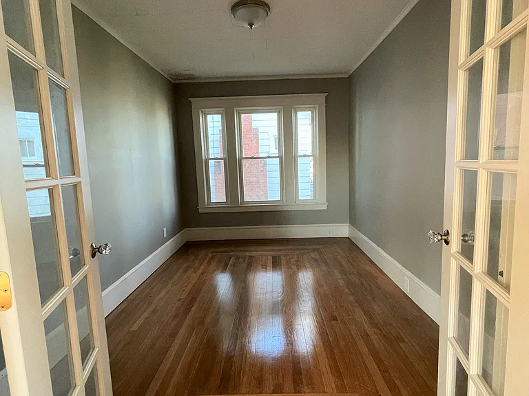 1685-1687 Northampton St #1685 — Photo 9