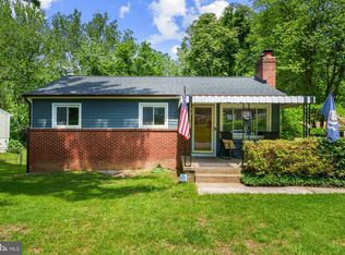 1826 Hylton Ave, Woodbridge, VA 22191