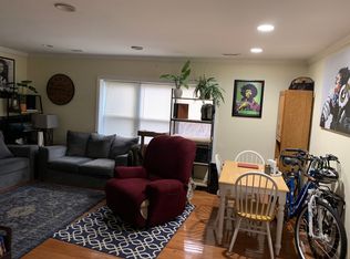172 Newton St APT 2, Brighton, MA 02135