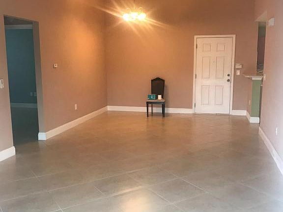 3rd image of 9670 Amarante Cir Unit 10