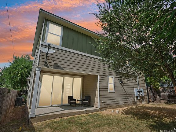 3rd image of 140 Claremont #102 #102