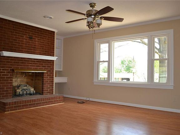 5th image of 2920 Carrollwood Dr