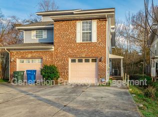 90 Melrose Dr, Chattanooga, TN 37421