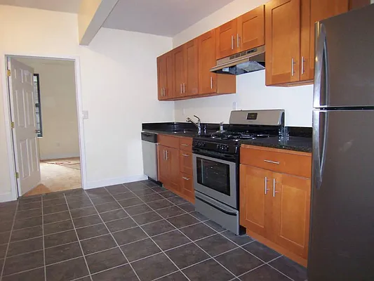 Rented by Town Residential | media 34