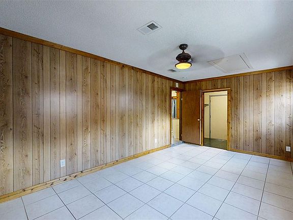 5th image of 4589 Monpellier Dr